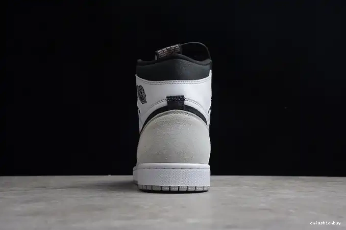 555088-108 Stage High Air OG Jordan Haze 1 0528